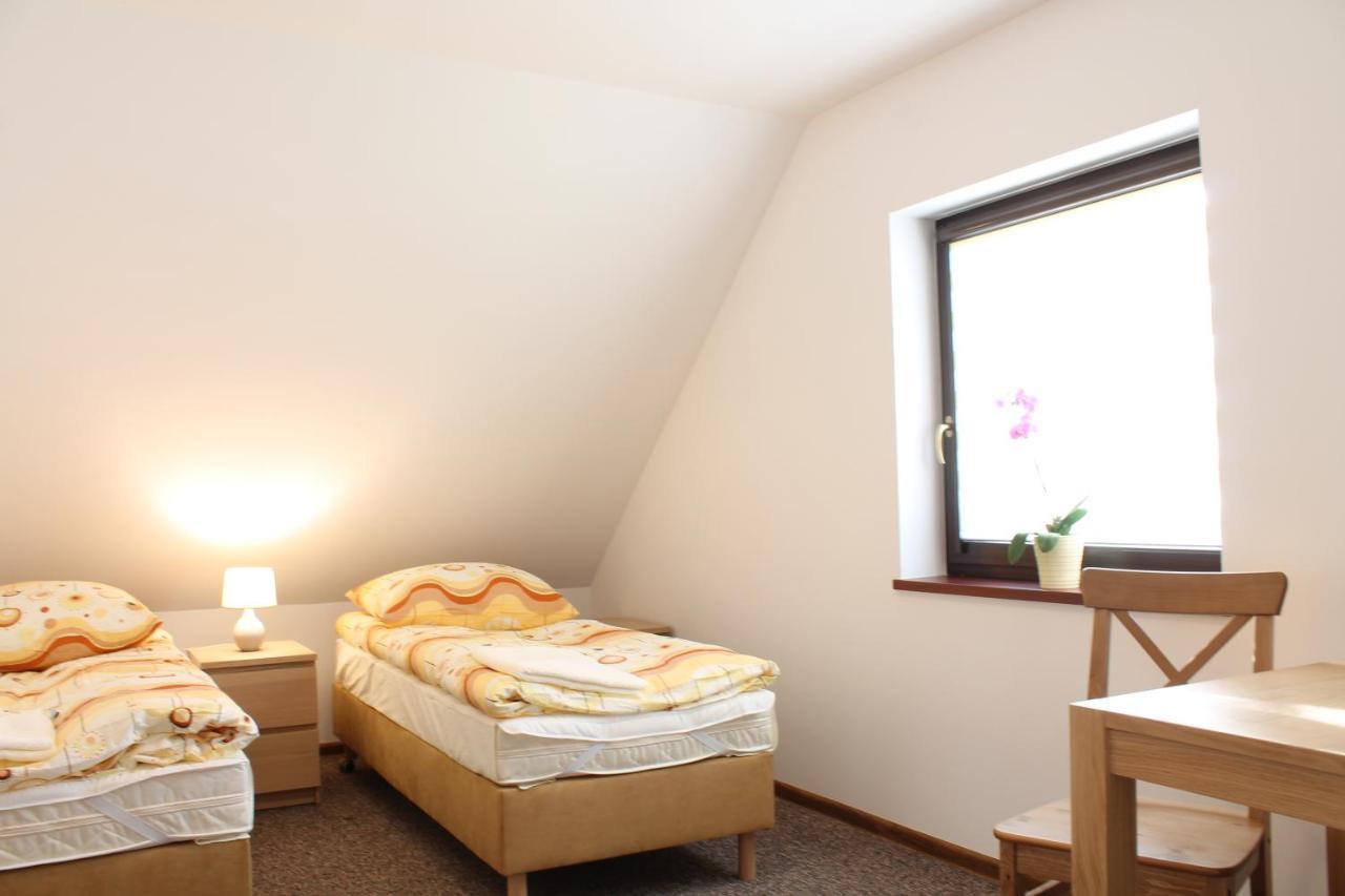 Domki W Porcie Zielony Gaj Mikolajki  Exterior photo